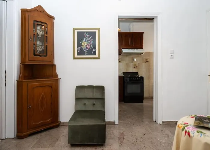 Theoni Apartamento